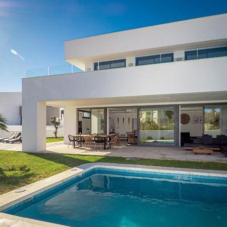 Villa moderne proche de la mer Manilva Extérieur photo