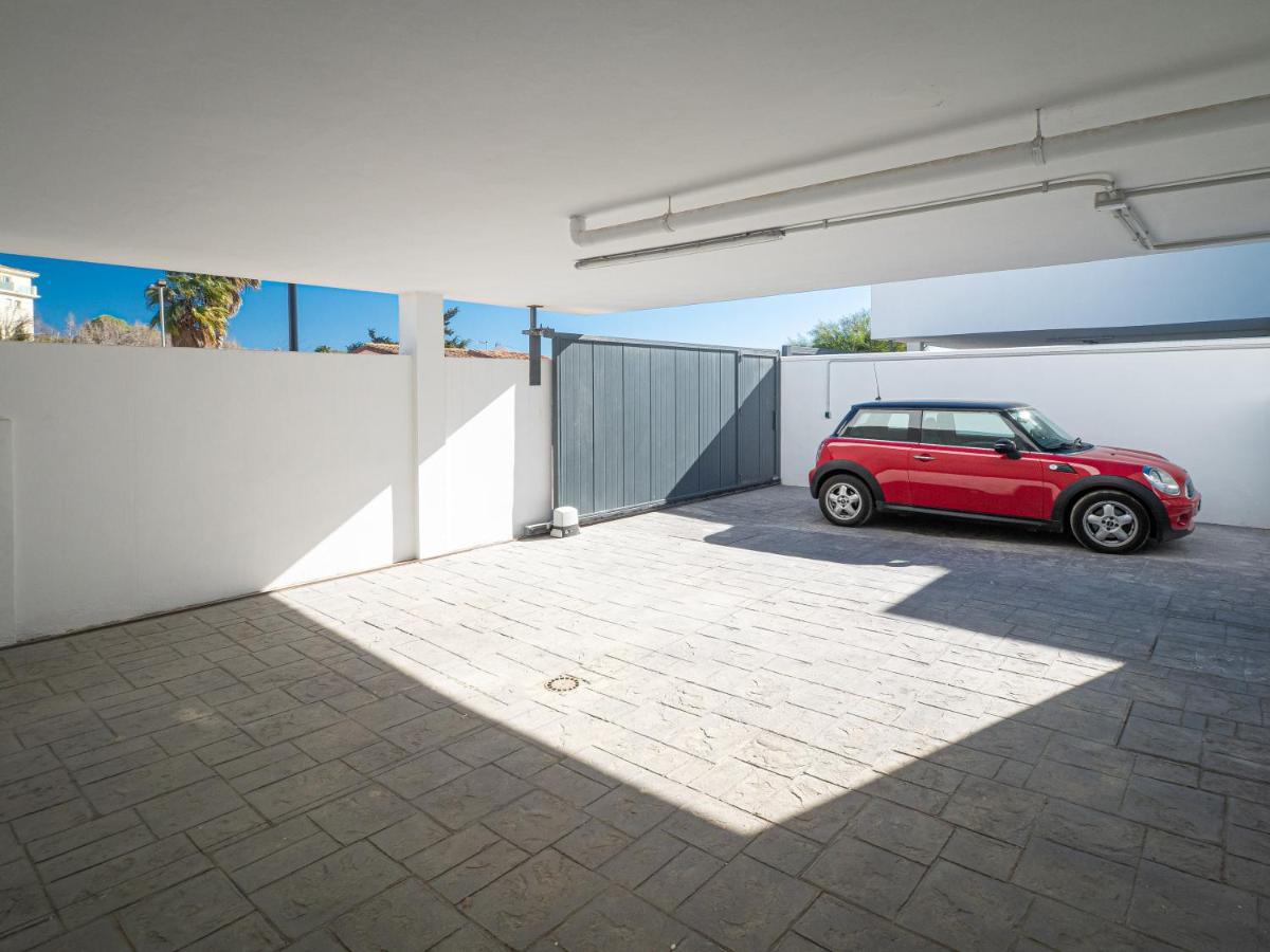 Villa moderne proche de la mer Manilva Extérieur photo