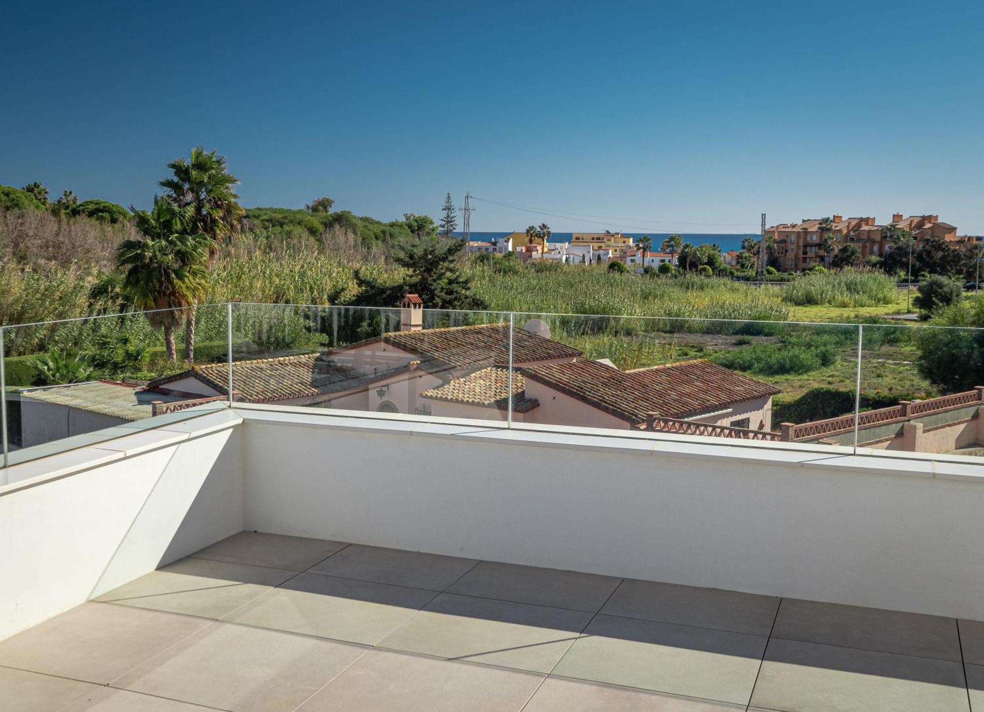 Villa moderne proche de la mer Manilva Extérieur photo